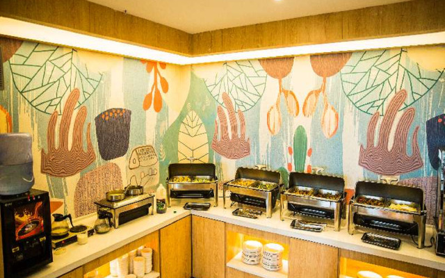 Hanting Hotel Zhoukou Wuyi Square