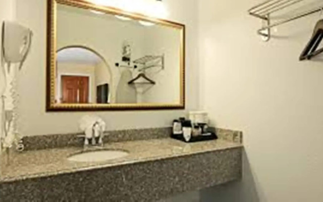 Americas Best Value Inn Austin University