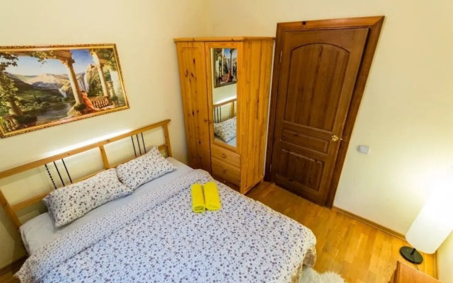 Апартаменты, Оружейный пер., 13, стр. 2