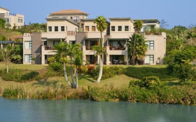 Palm Lake Estate