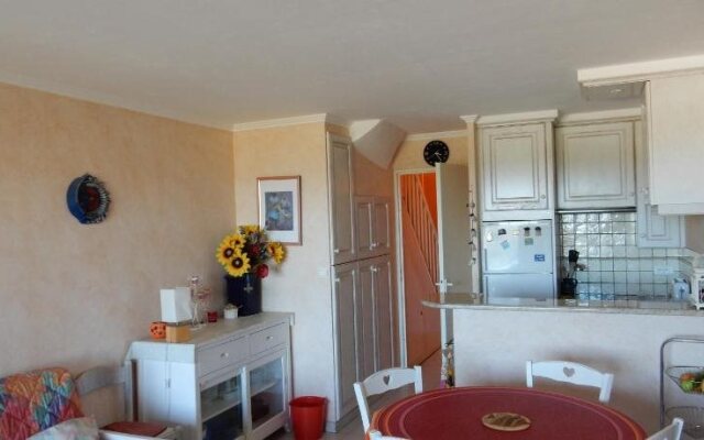 Les Marines de Gassin by Ateya Vacances