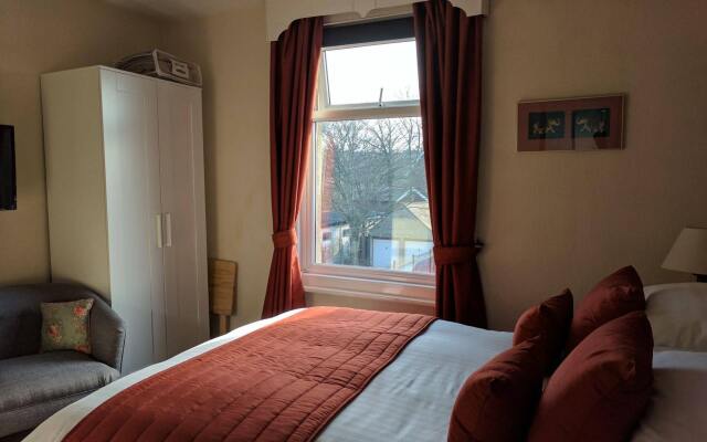 Broadwater Guest House