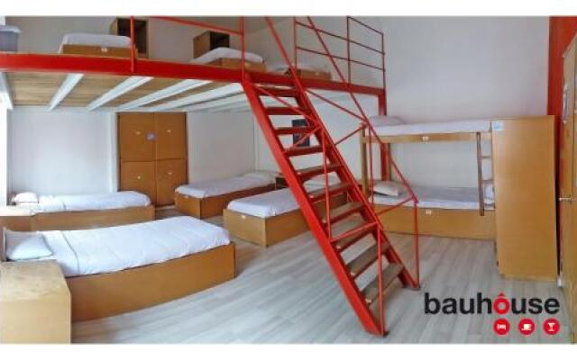 Bauhouse Hostel