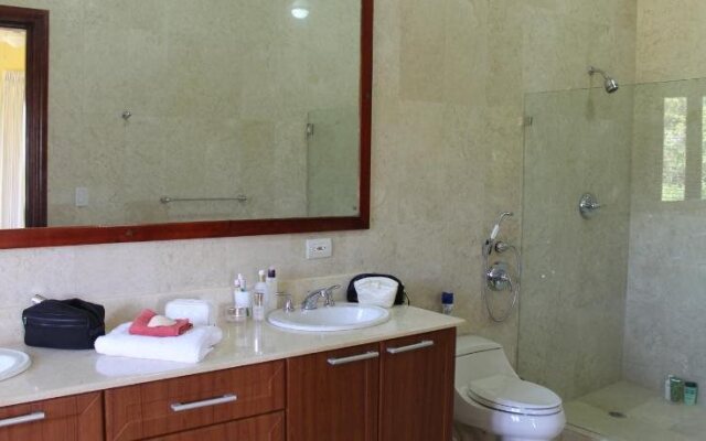Mara'Naa Resort