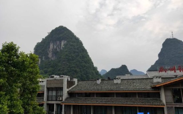 Pine House(Lijiang Branch)