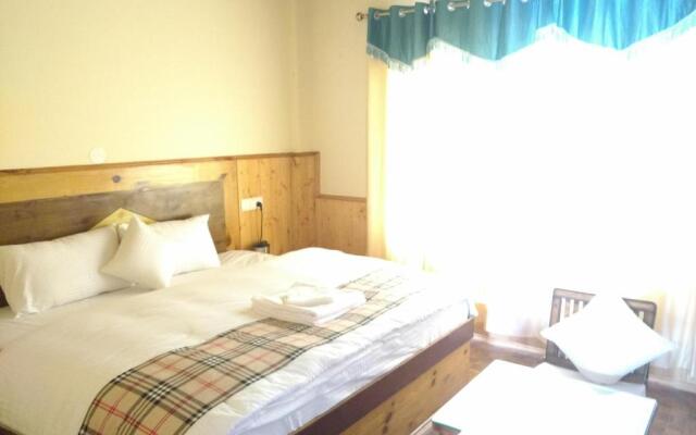Hill Top Resorts Narkanda