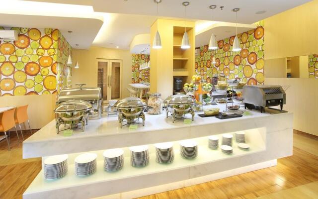 Zest Airport Jakarta by Swiss-Belhotel International