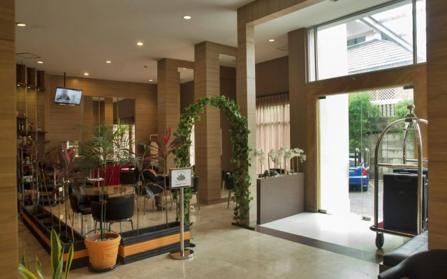 The Gloria Suites Jakarta