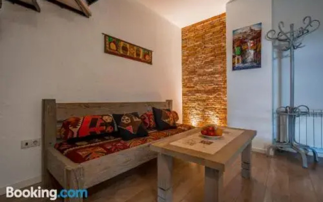 No12 Apartment