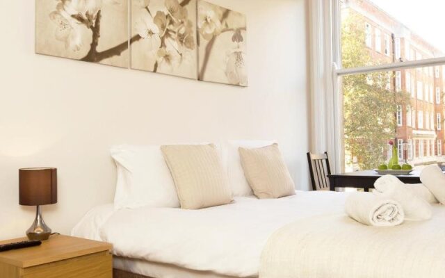 Apple Apartments Kensington