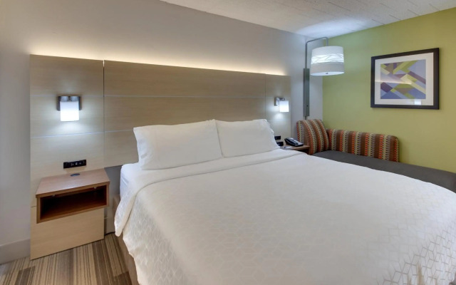 Holiday Inn Express Pittston - Scranton Airport by IHG