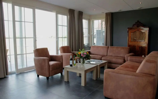 Beautiful Villa Near the Beach of Cadzand