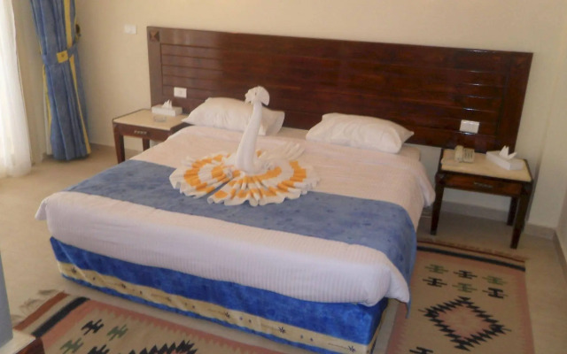 Blue House Hotel