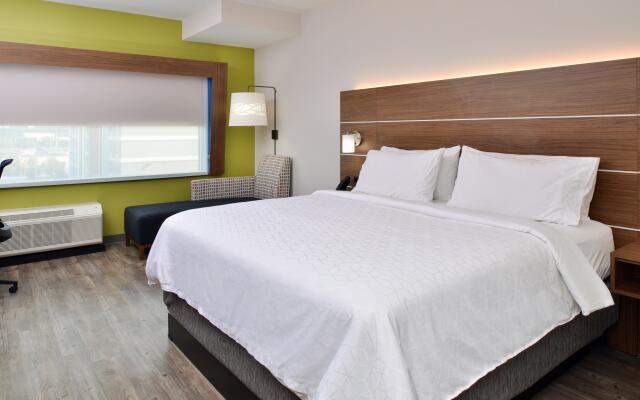 Holiday Inn Express Orlando - South Park, an IHG Hotel