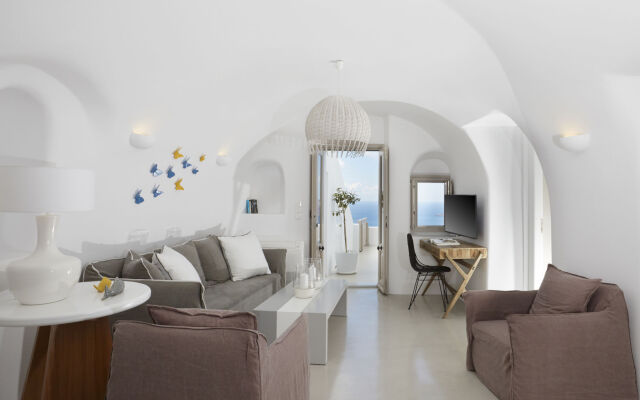 Olea Cave House