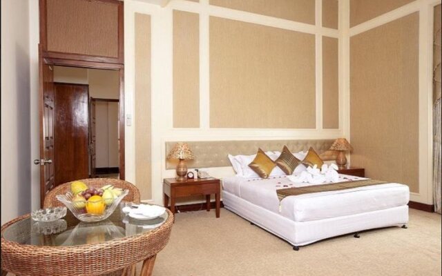 Grand Amara Hotel