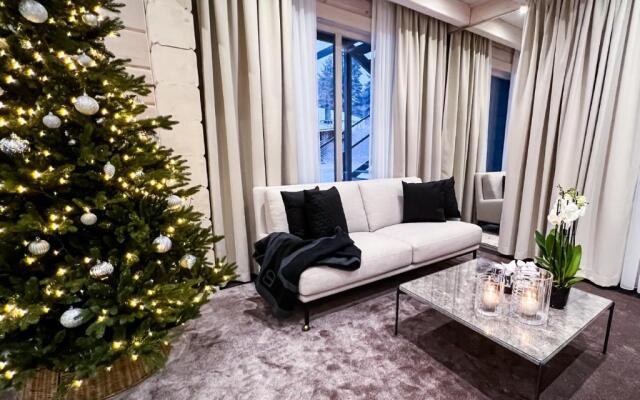 Santa's Luxury Boutique Villa - Santa Claus Village