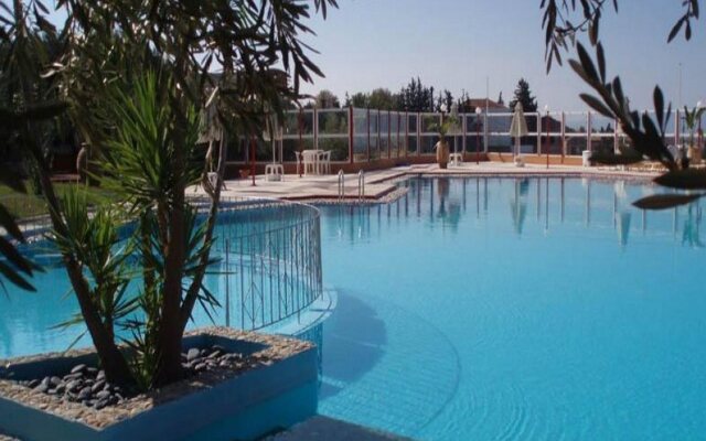 New Kydonia Suites & Studios