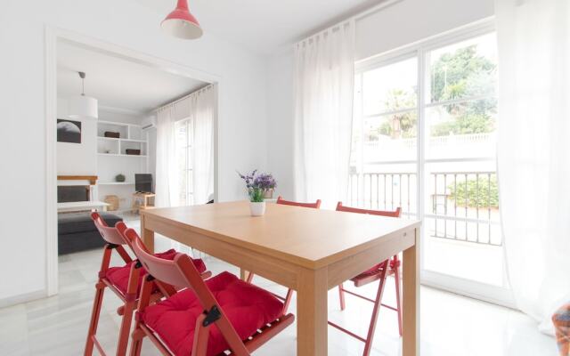 House with Garden & Pool in Malaga