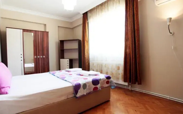 Zena House Balcova