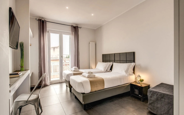 Floor 6 Boutique Rooms by DOT Suites