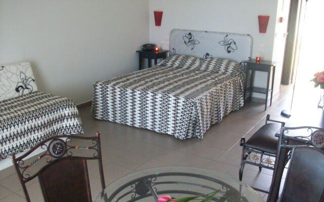 Diamond Palace Apartments