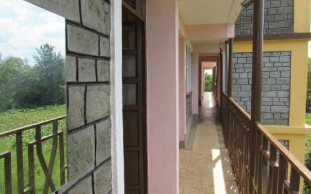 Bondo Travellers Hostel & Hotel