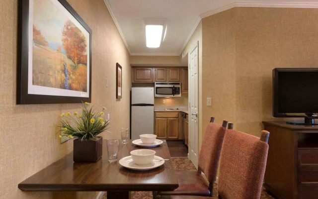 Homewood Suites by Hilton Syracuse/Liverpool