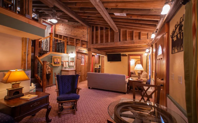 Stone Mill Hotel & Suites