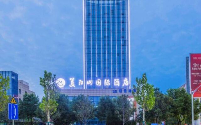 Mei Jiang Shan Hotel