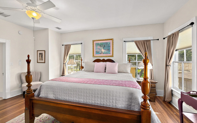 Golden Magnolia Marine