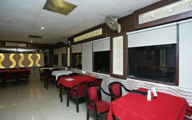 Green hotels and restaurant