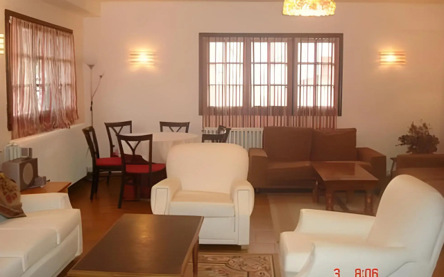 Hotel Tirol