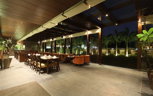 Hotel Express Residency