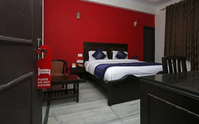 OYO 3251 Royal Inn