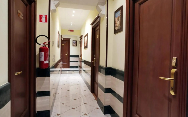 Hotel Valentino Palace