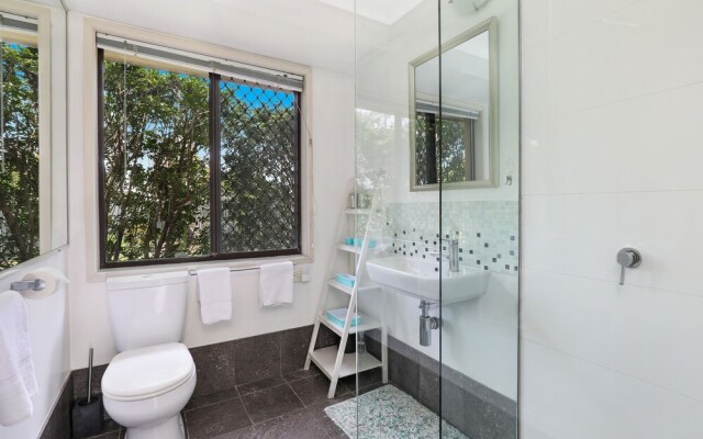 Naroo7- Prime Mooloolaba Location