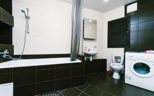 Apartments near Osokorky station