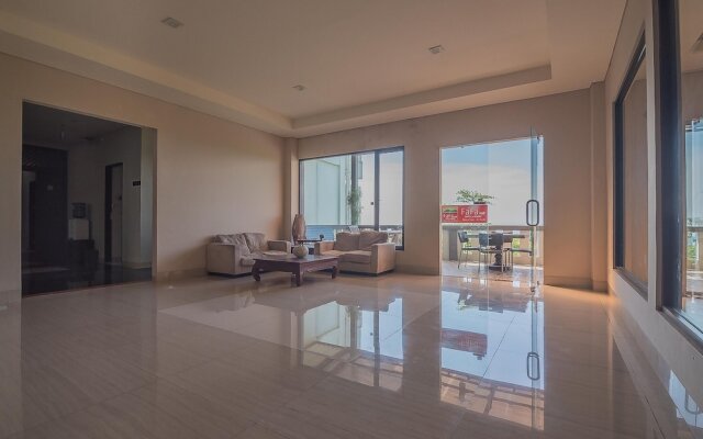 RedDoorz Premium @ Fafa Hills Resort Puncak