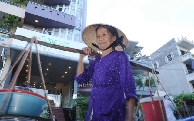Orchid Hotel