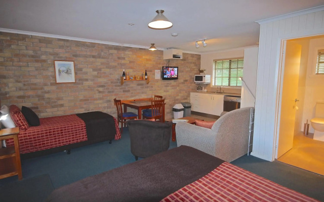 Port Arthur Villas