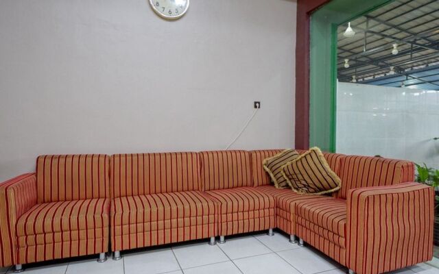 RedDoorz Syariah @ Hotel Wisma Indonesia Kendari