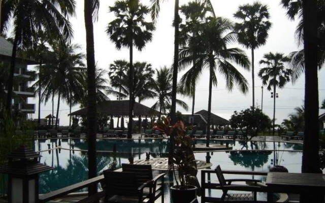 Pattawia Resort & Spa