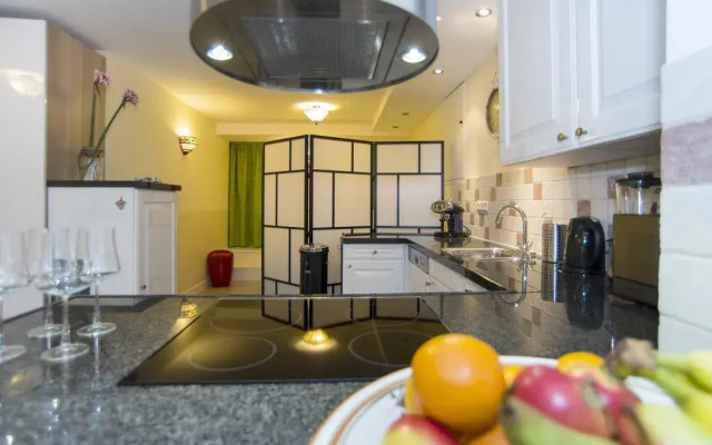 Midtown Hotel Triple Room