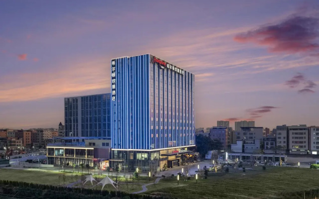 Hampton By Hilton Renhe Baiyun Airport