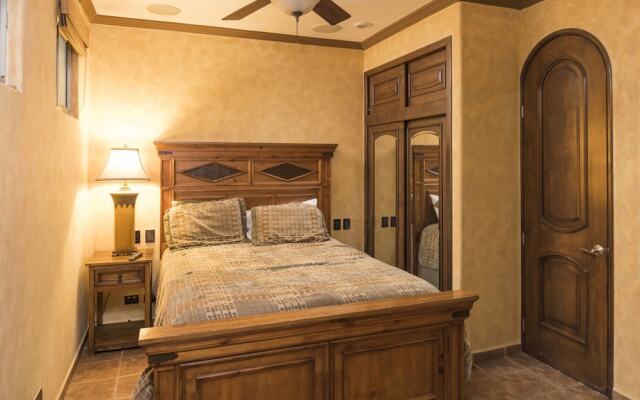 Esmeralda 3BR EA 102 by Casago