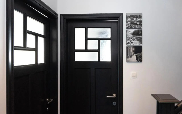 La Maison Noire