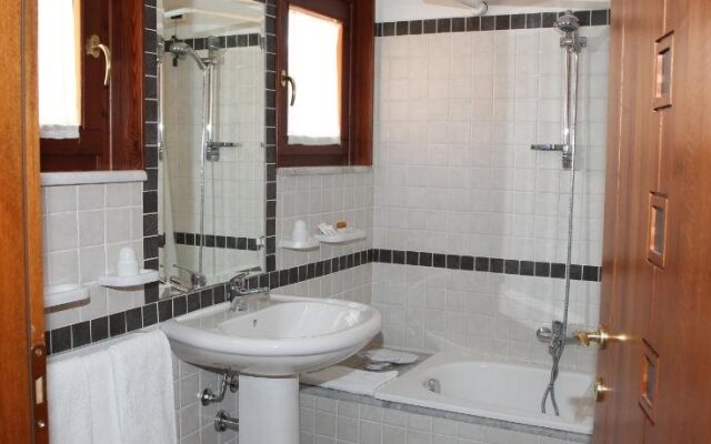 Hotel Castellinaria