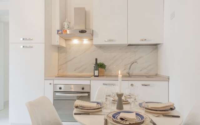 Luce Apartment in Como