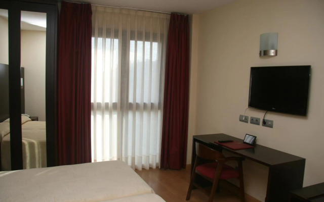 Hotel 44
